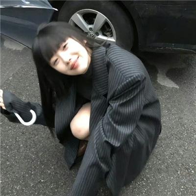 满门恋爱脑，唯有小师弟正的发邪